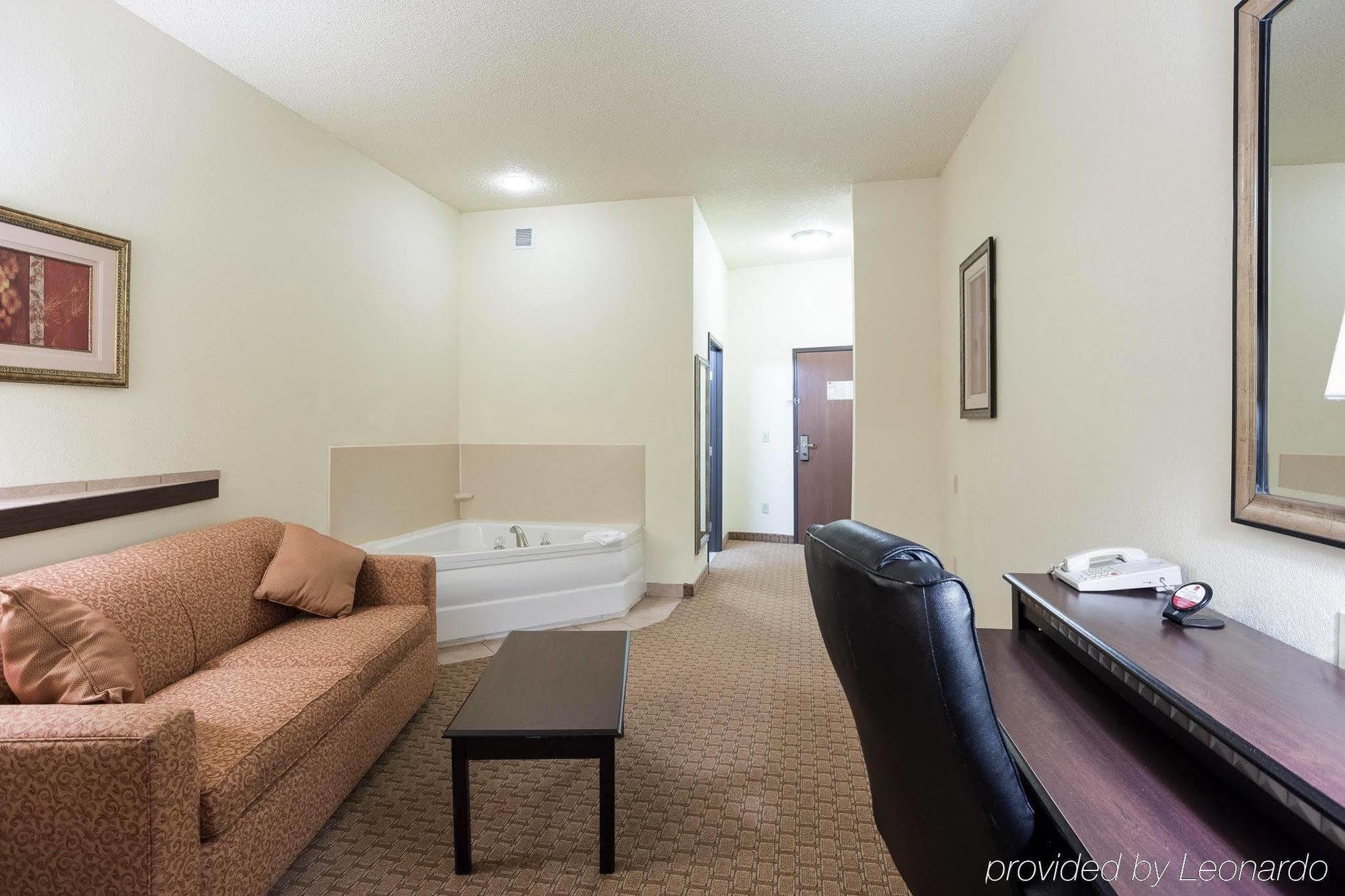 Comfort Suites Jonesboro University Area Dış mekan fotoğraf